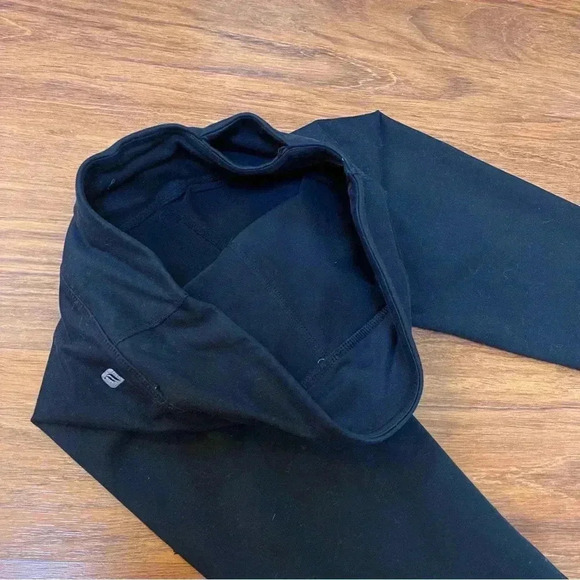 Fabletics Black Crop leggings - Picture 3 of 5